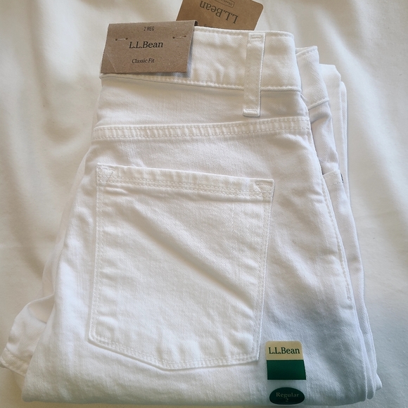 L.L. BEAN Classic Fit Skinny Jeans. White. Reg 2. - Picture 11 of 12